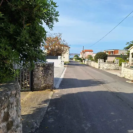 In - Zadar Riviera 17883 Сasa de vacaciones Vrsi